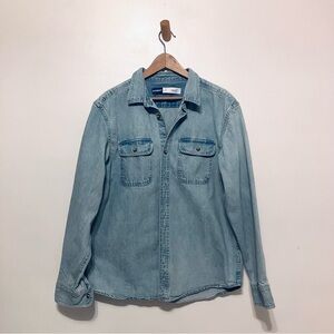 Old Navy Light Blue Button Down Shirt